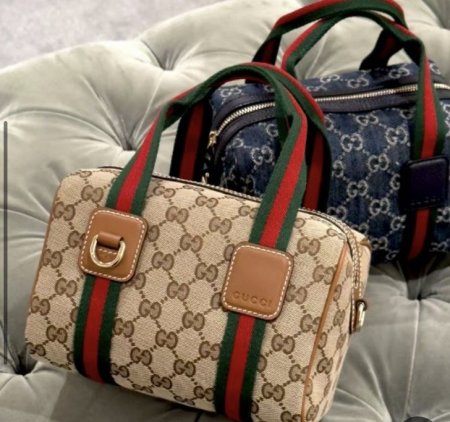 شنطة Gucci كواليتي عالي متوفر ثلاثه ألوان عسلي وبني وكحلي